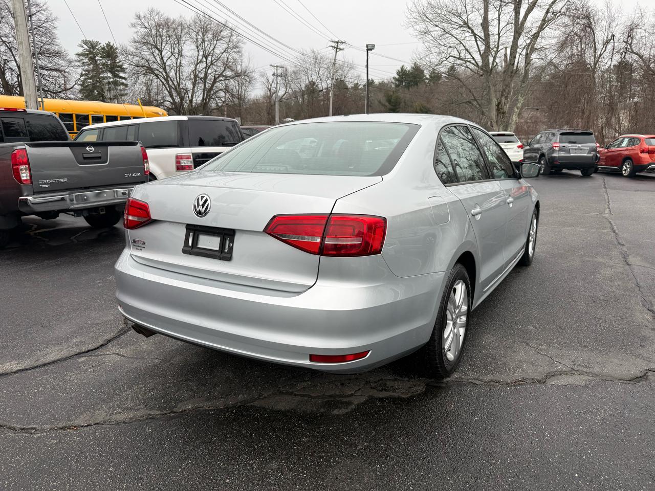 Volkswagen Jetta Sedan  2015