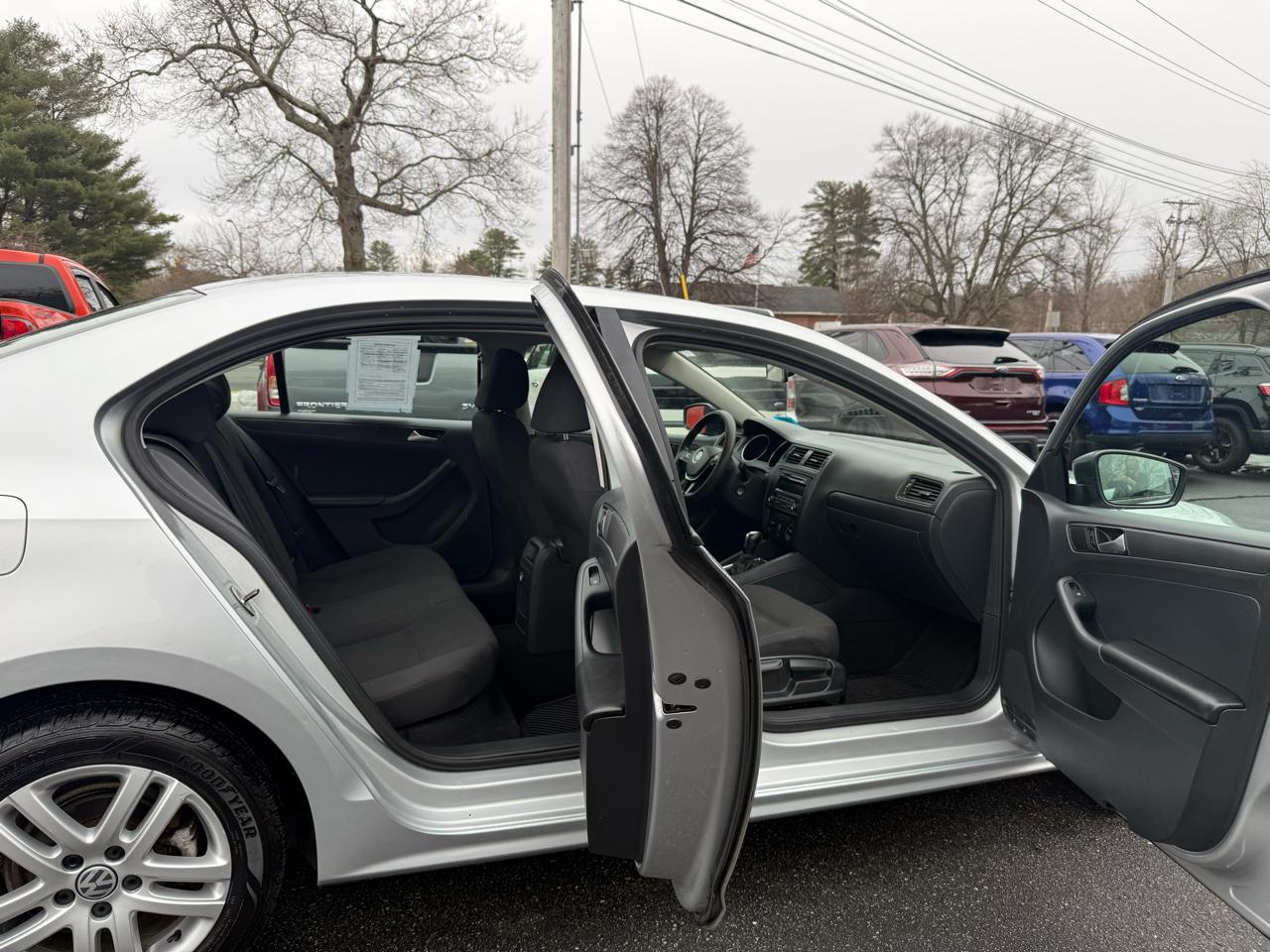 Volkswagen Jetta Sedan  2015