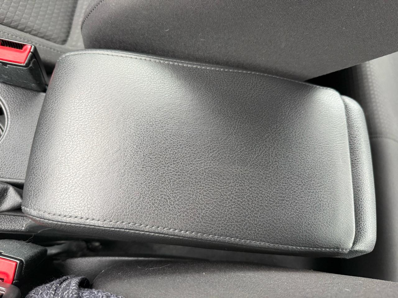 Volkswagen Jetta Sedan  2015