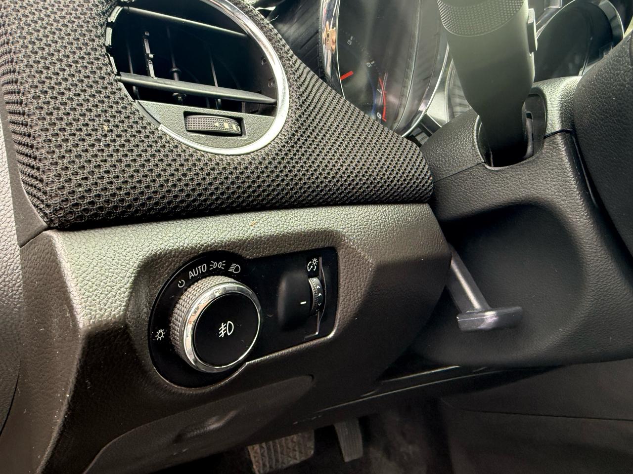 Chevrolet Cruze  2013