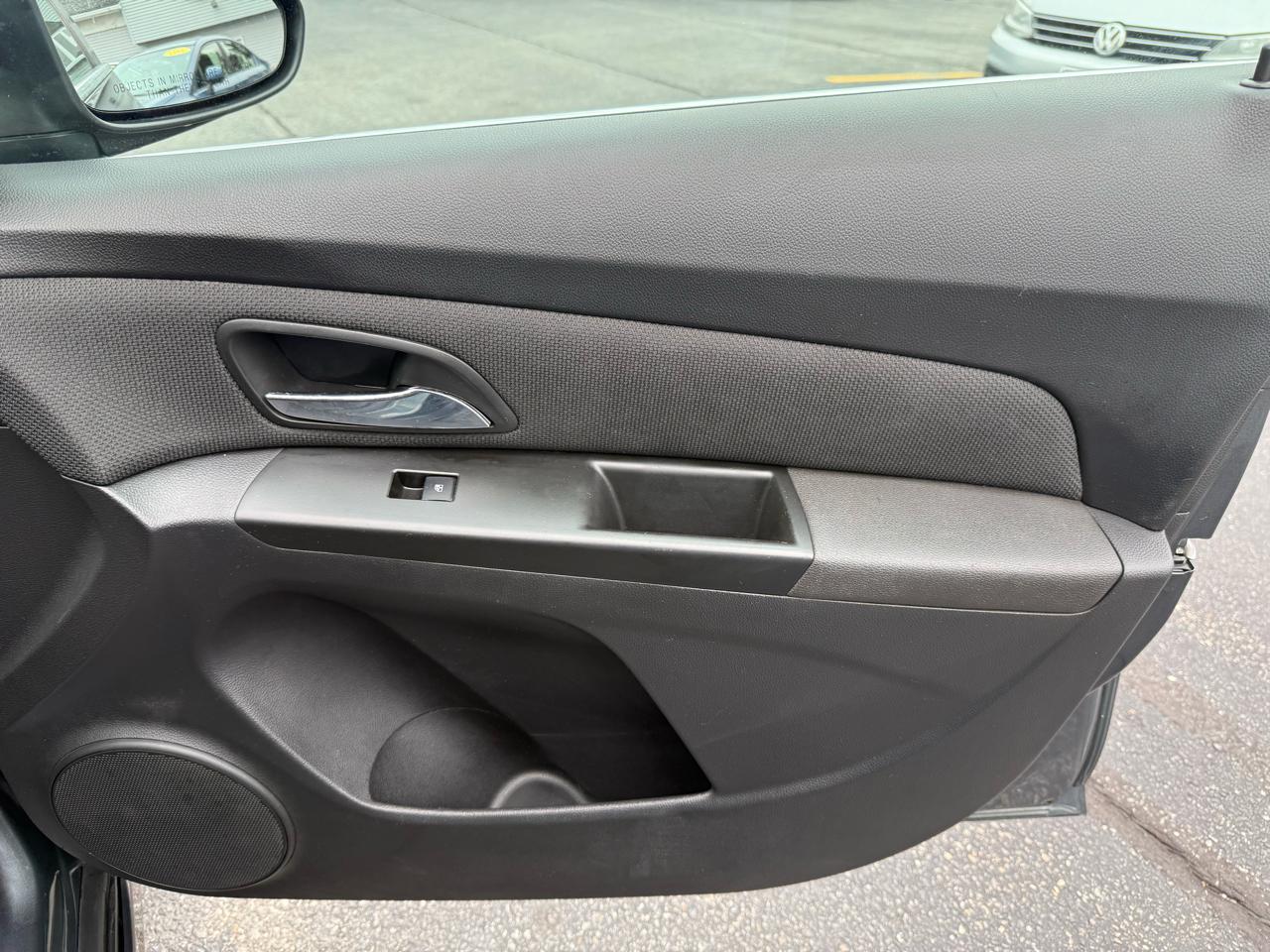 Chevrolet Cruze  2013