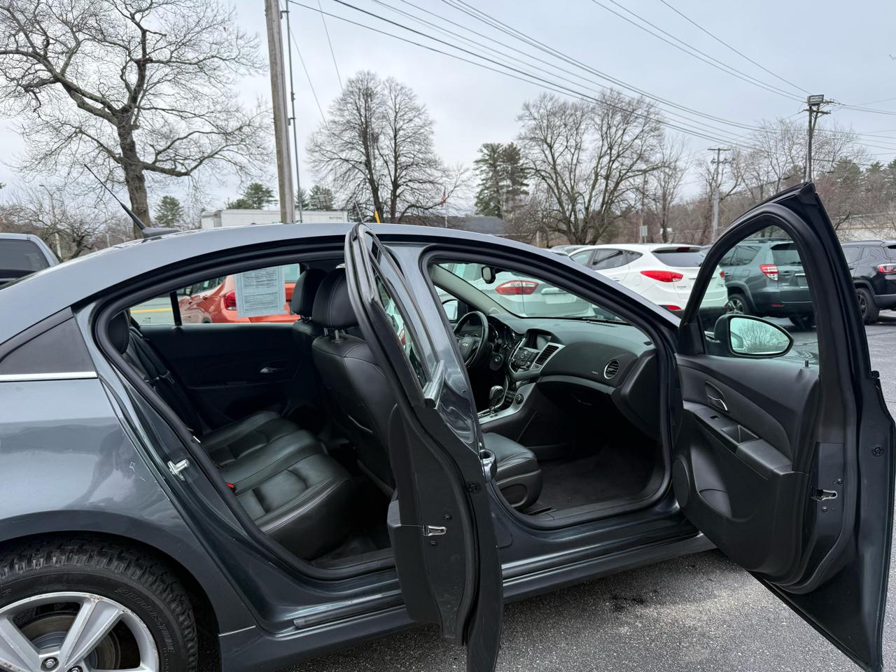 Chevrolet Cruze  2013