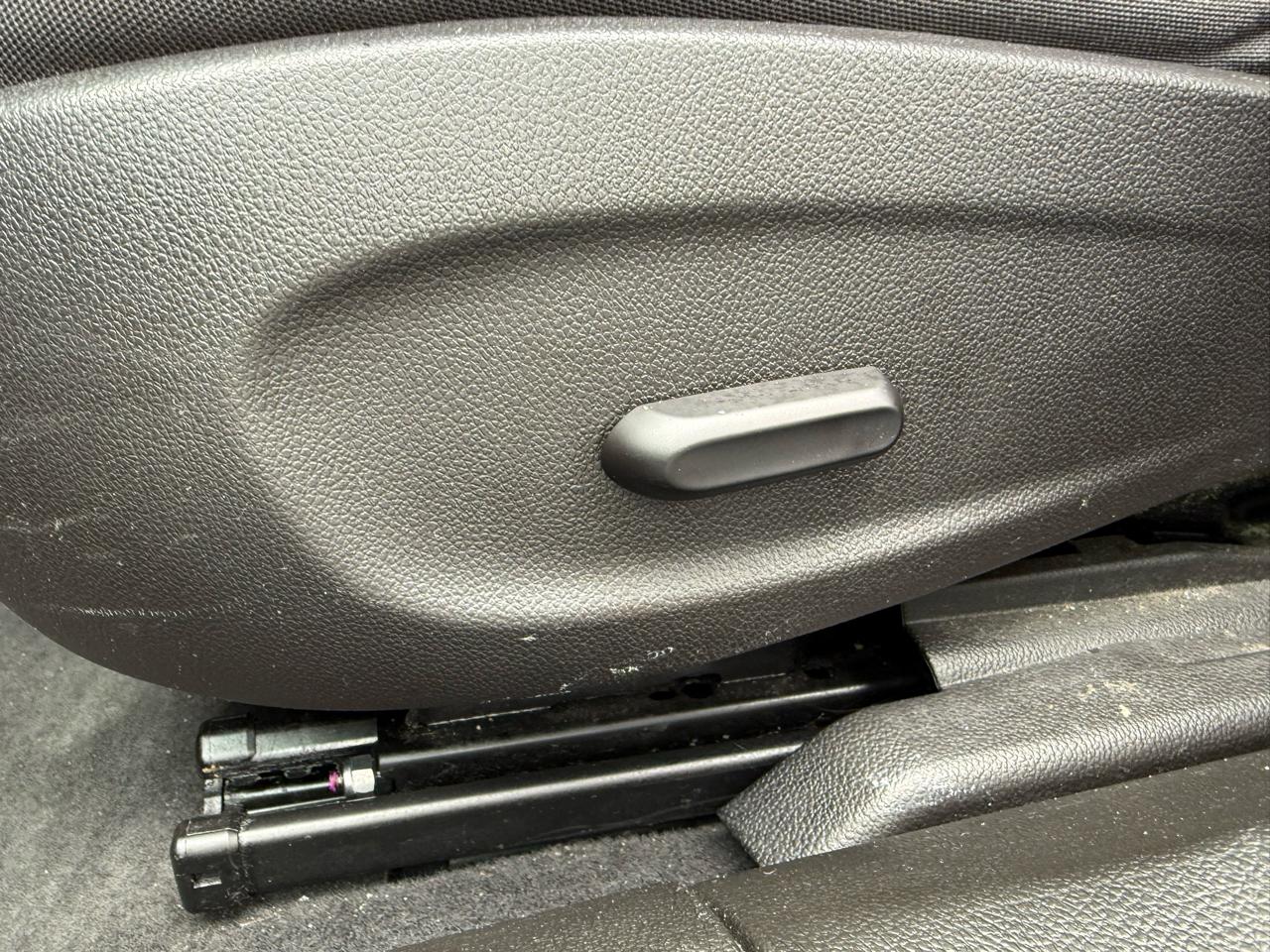 Chevrolet Cruze  2013