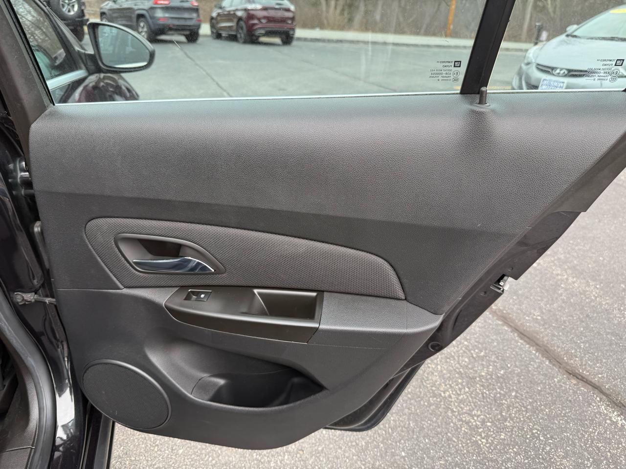 Chevrolet Cruze  2013