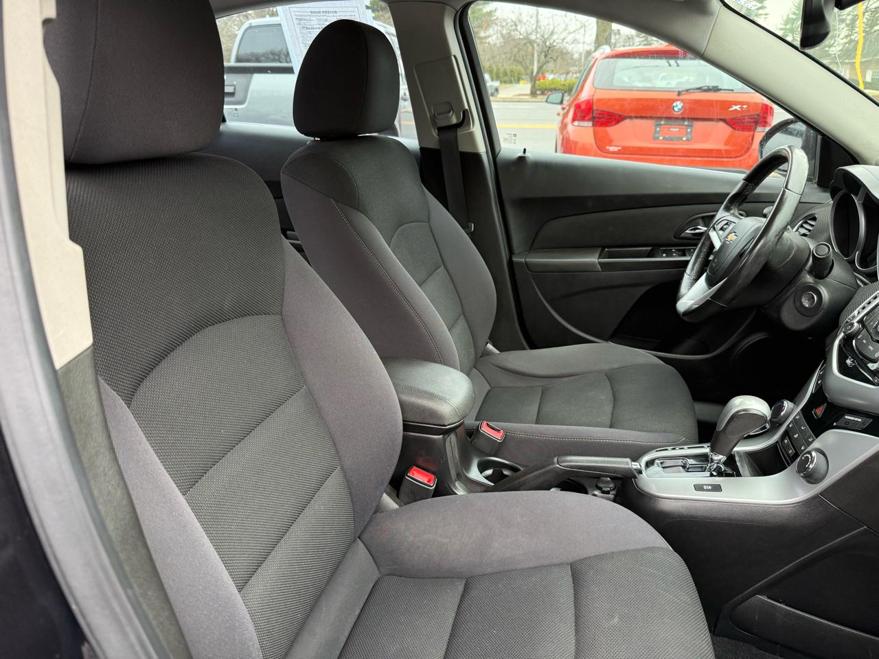 Chevrolet Cruze  2013