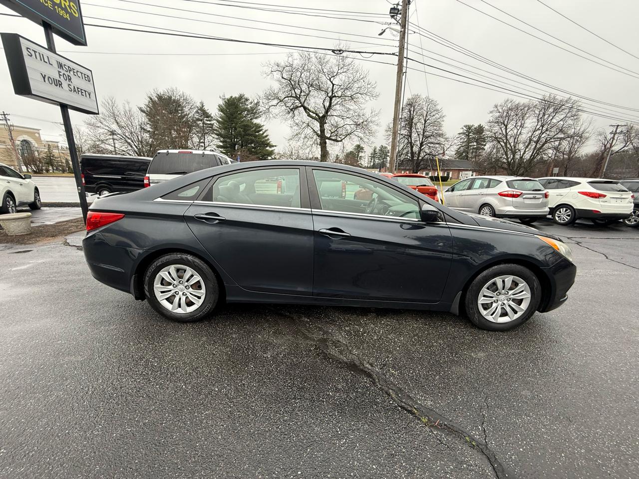 Hyundai Sonata  2012