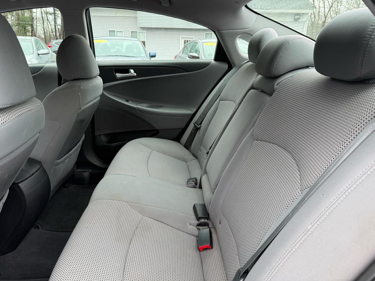 Hyundai Sonata  2012