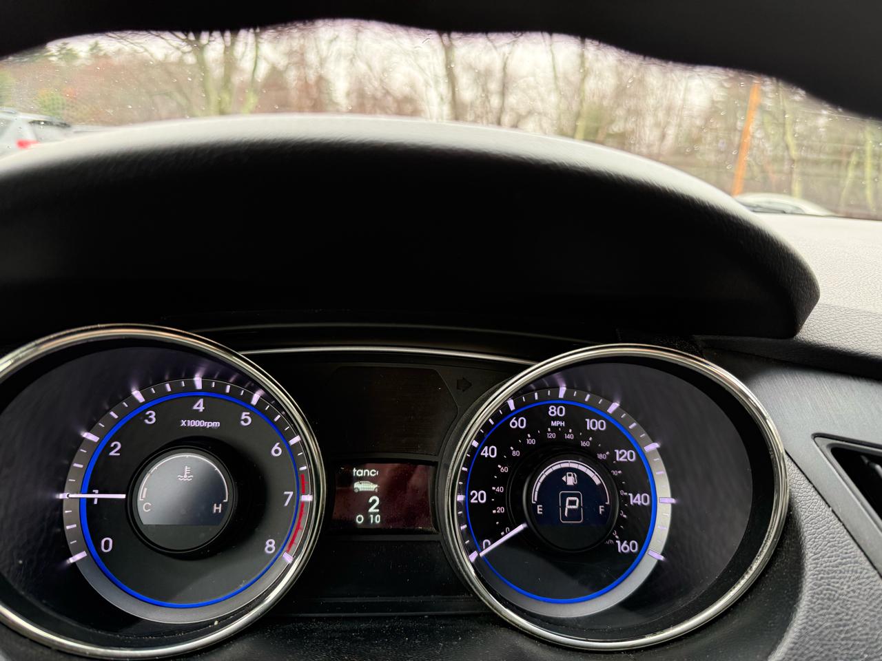 Hyundai Sonata  2012