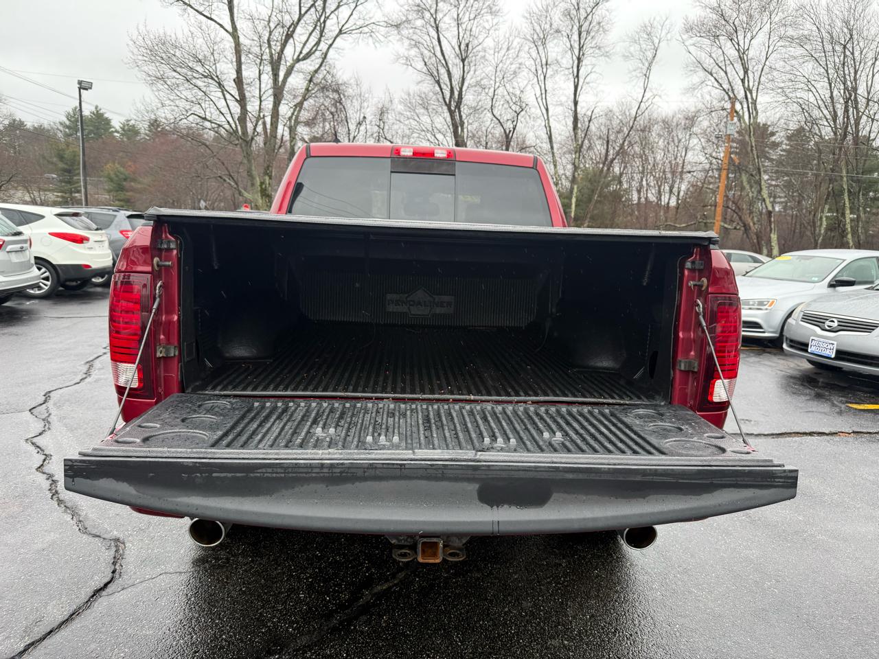 RAM 1500 4WD Crew Cab 140.5" Sport 2014
