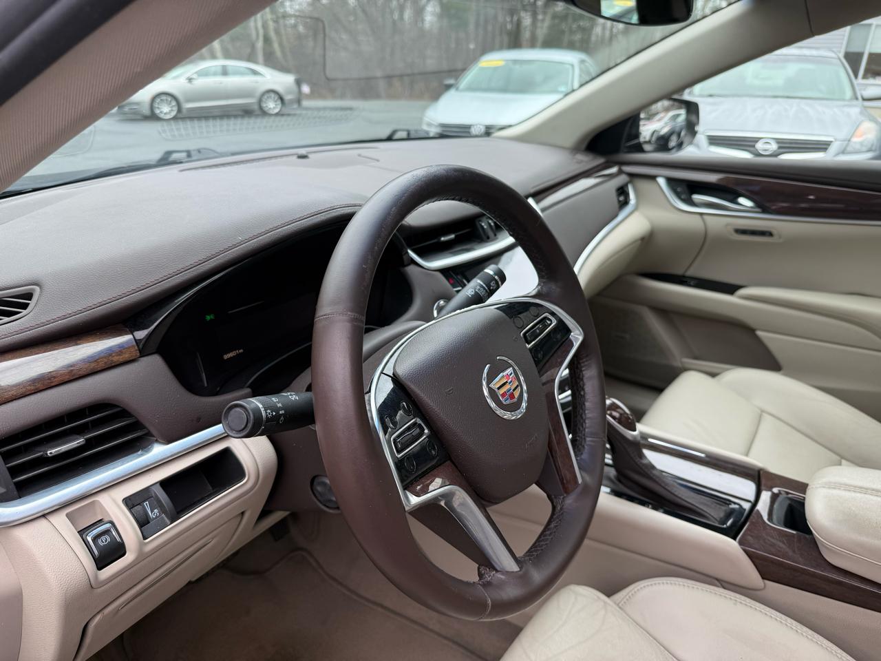 Cadillac XTS  2015