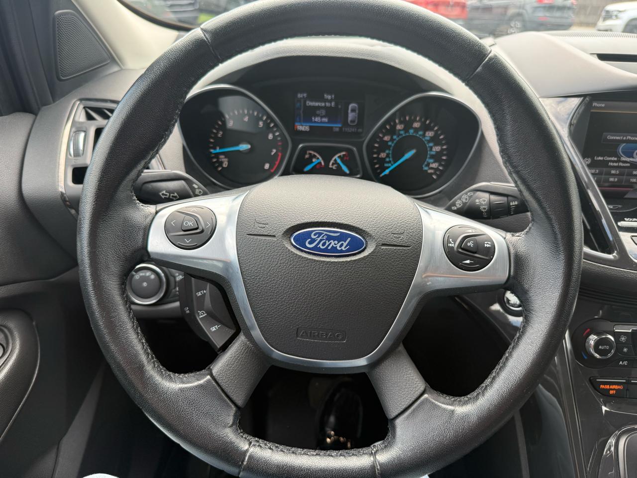 Ford Escape  2015