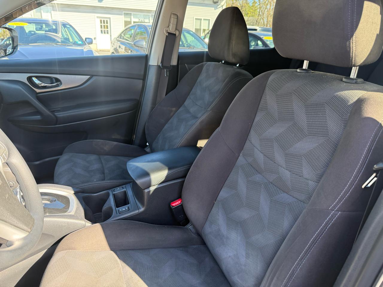 Nissan Rogue AWD SV 2016