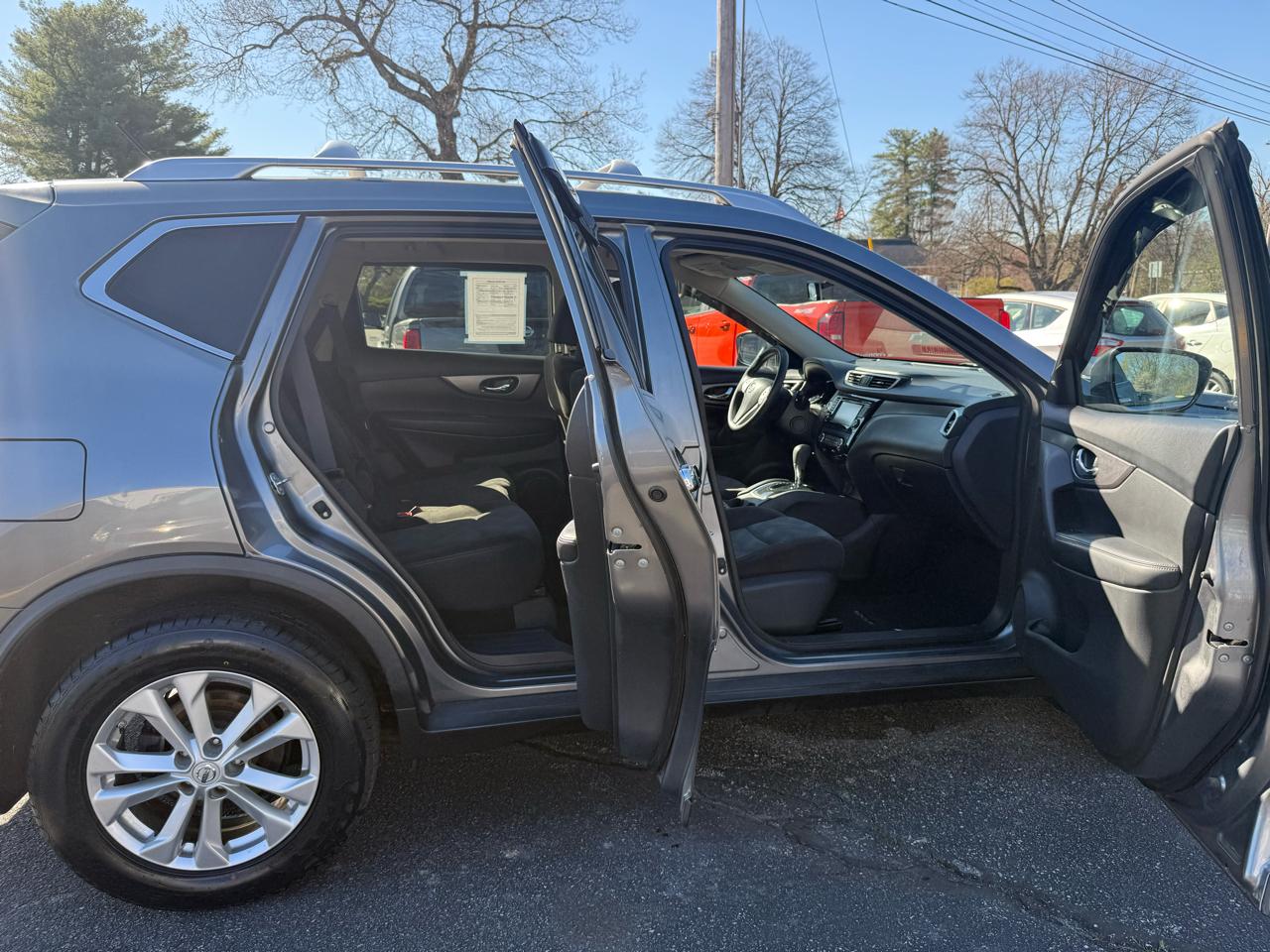 Nissan Rogue AWD SV 2016