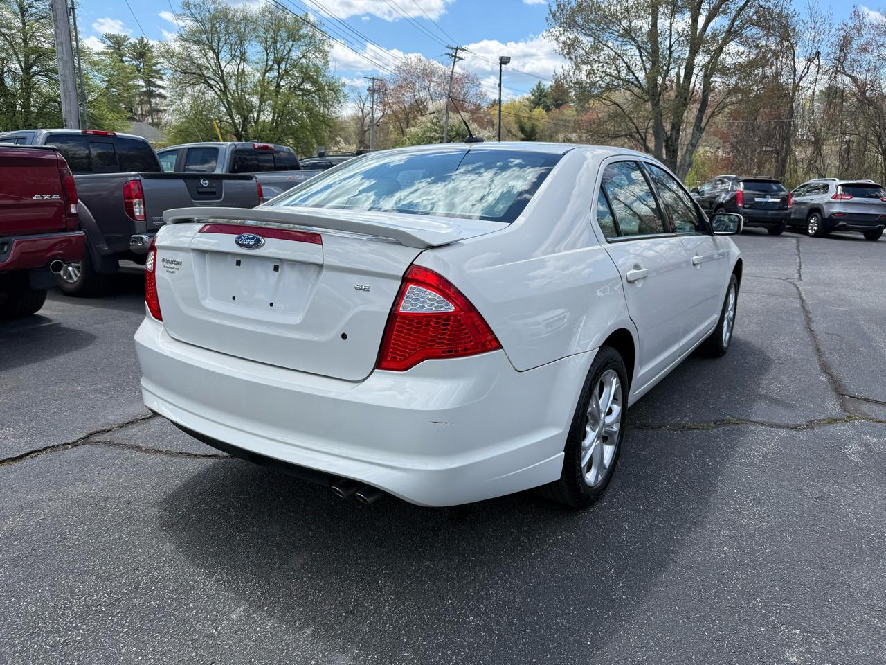 Ford Fusion  2012