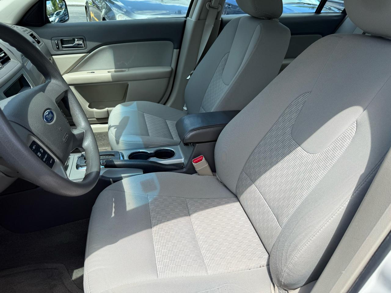 Ford Fusion  2012