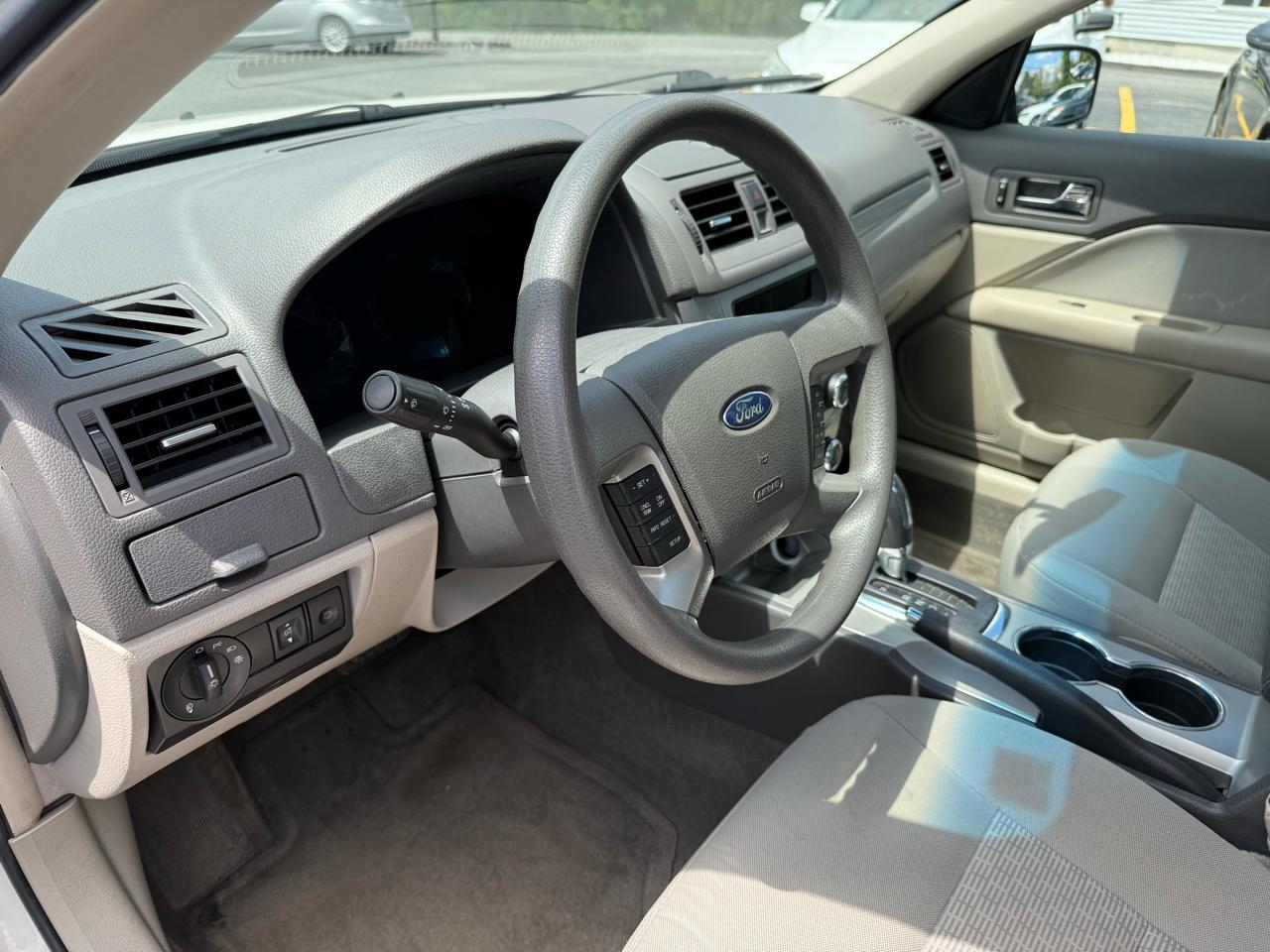 Ford Fusion  2012