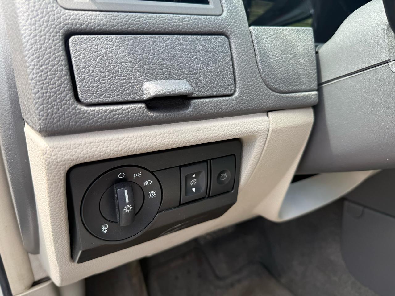 Ford Fusion  2012