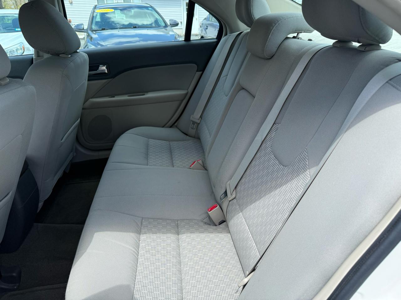 Ford Fusion  2012