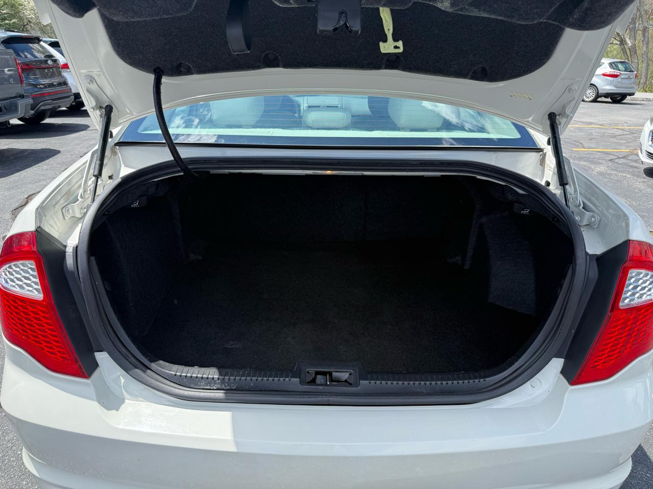 Ford Fusion  2012
