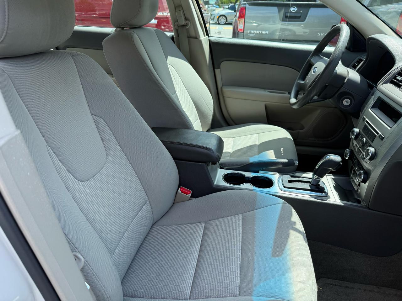 Ford Fusion  2012