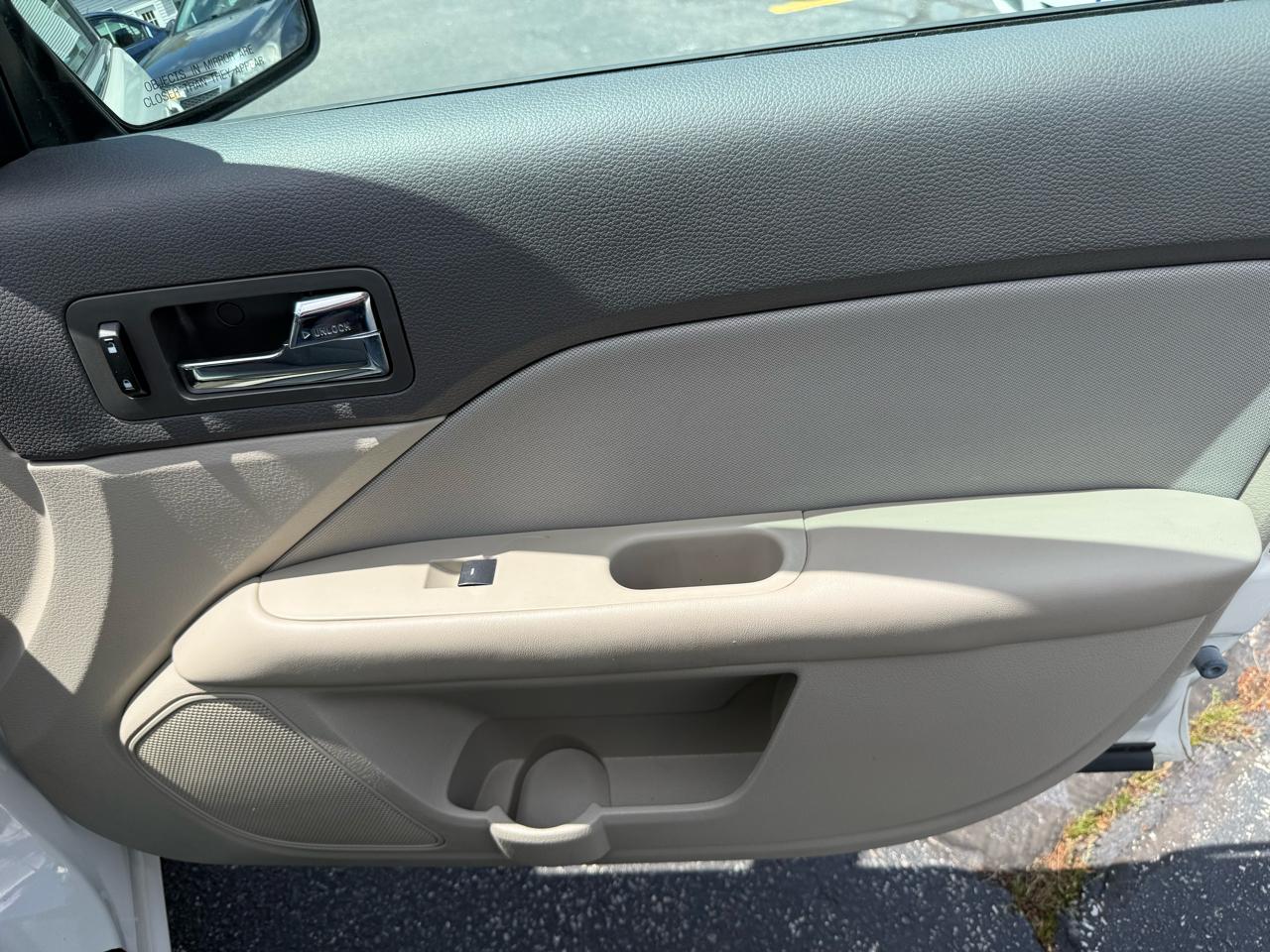 Ford Fusion  2012