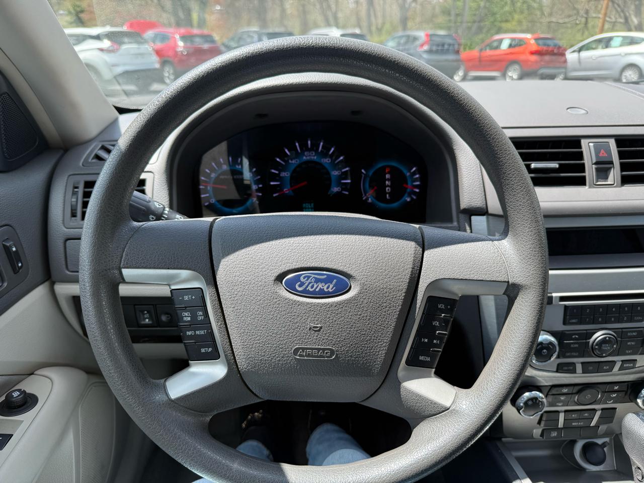 Ford Fusion  2012