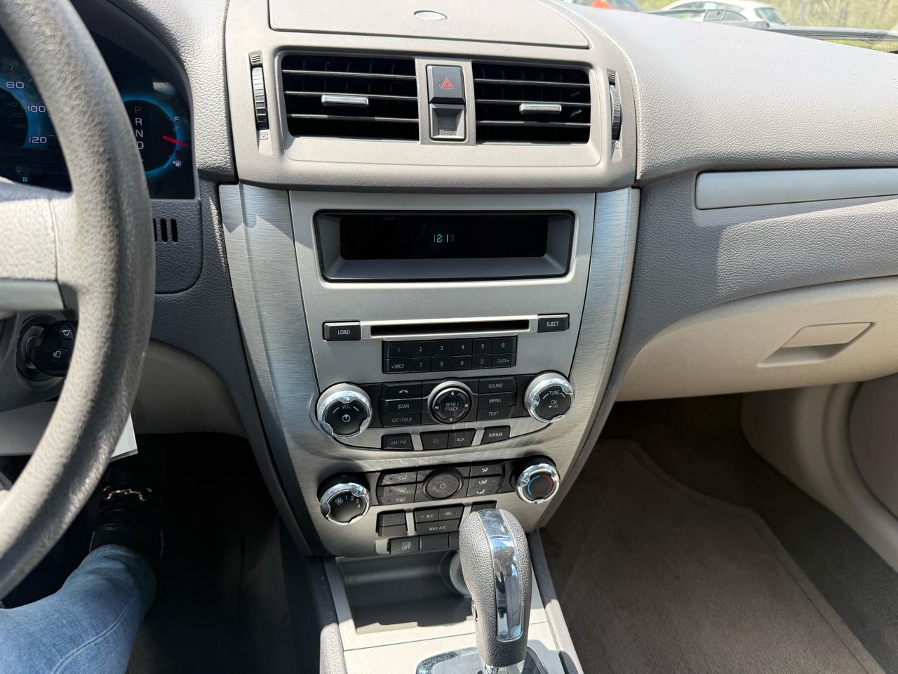 Ford Fusion  2012
