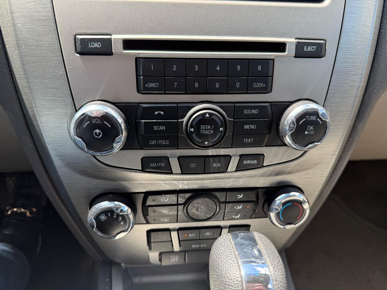 Ford Fusion  2012