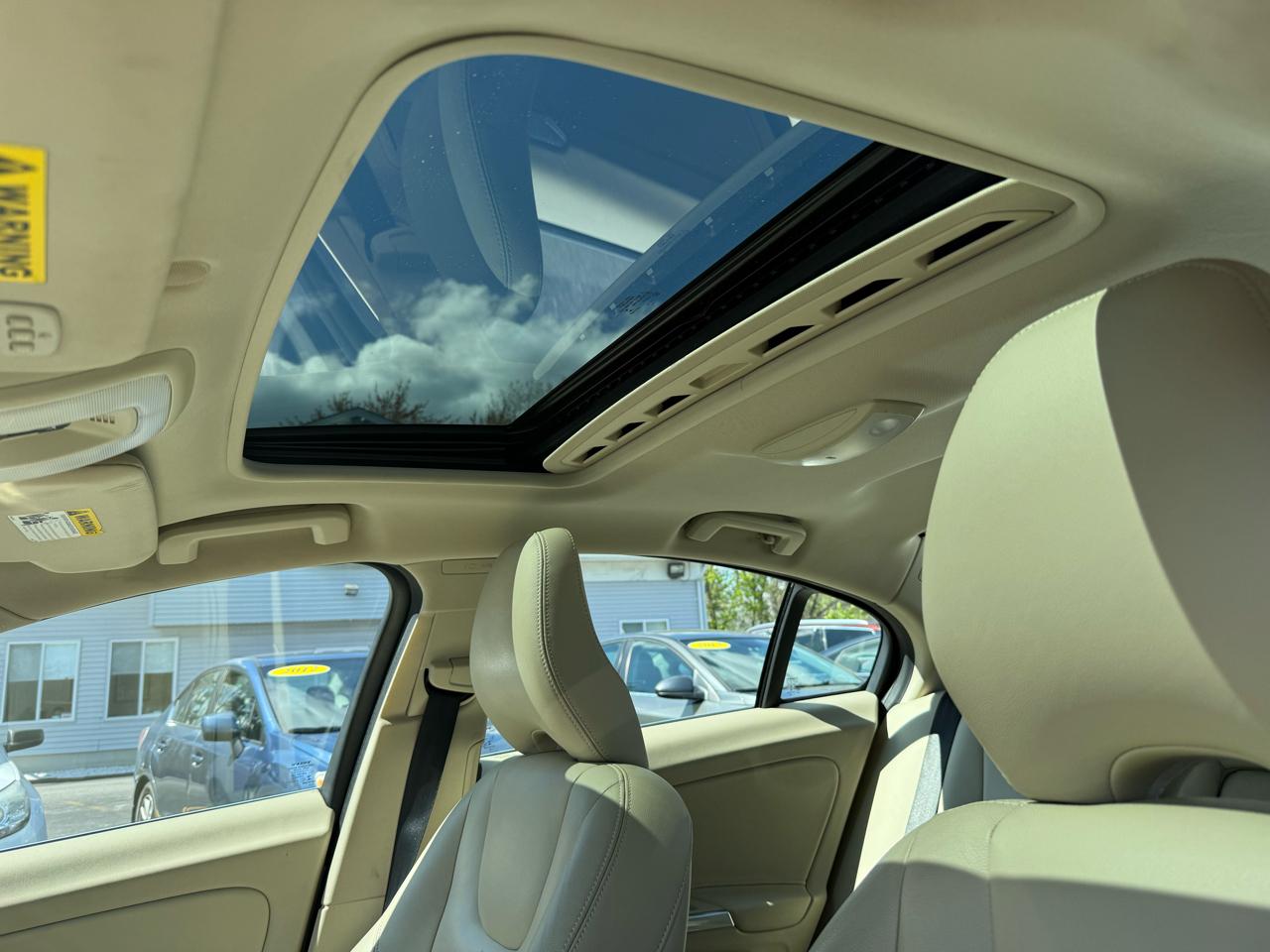 Volvo S60  2015