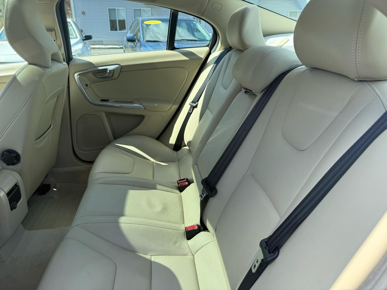 Volvo S60  2015