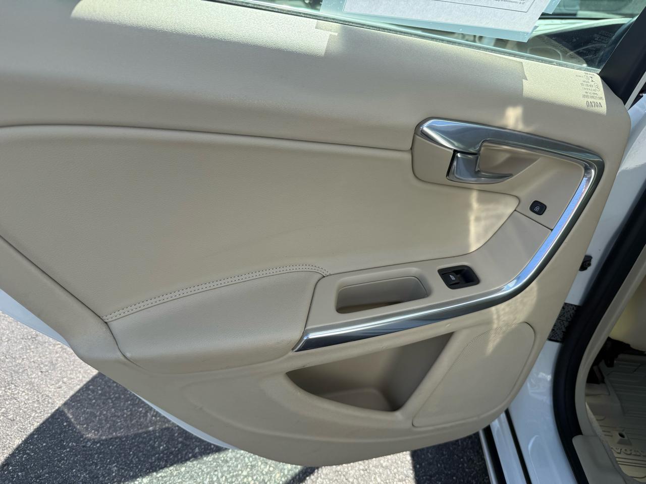 Volvo S60  2015