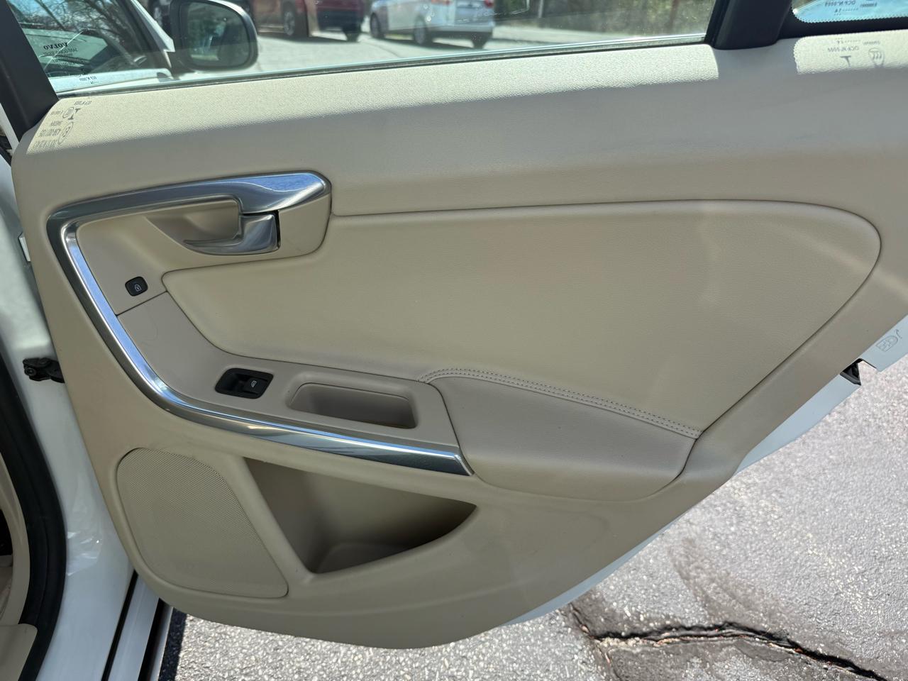 Volvo S60  2015