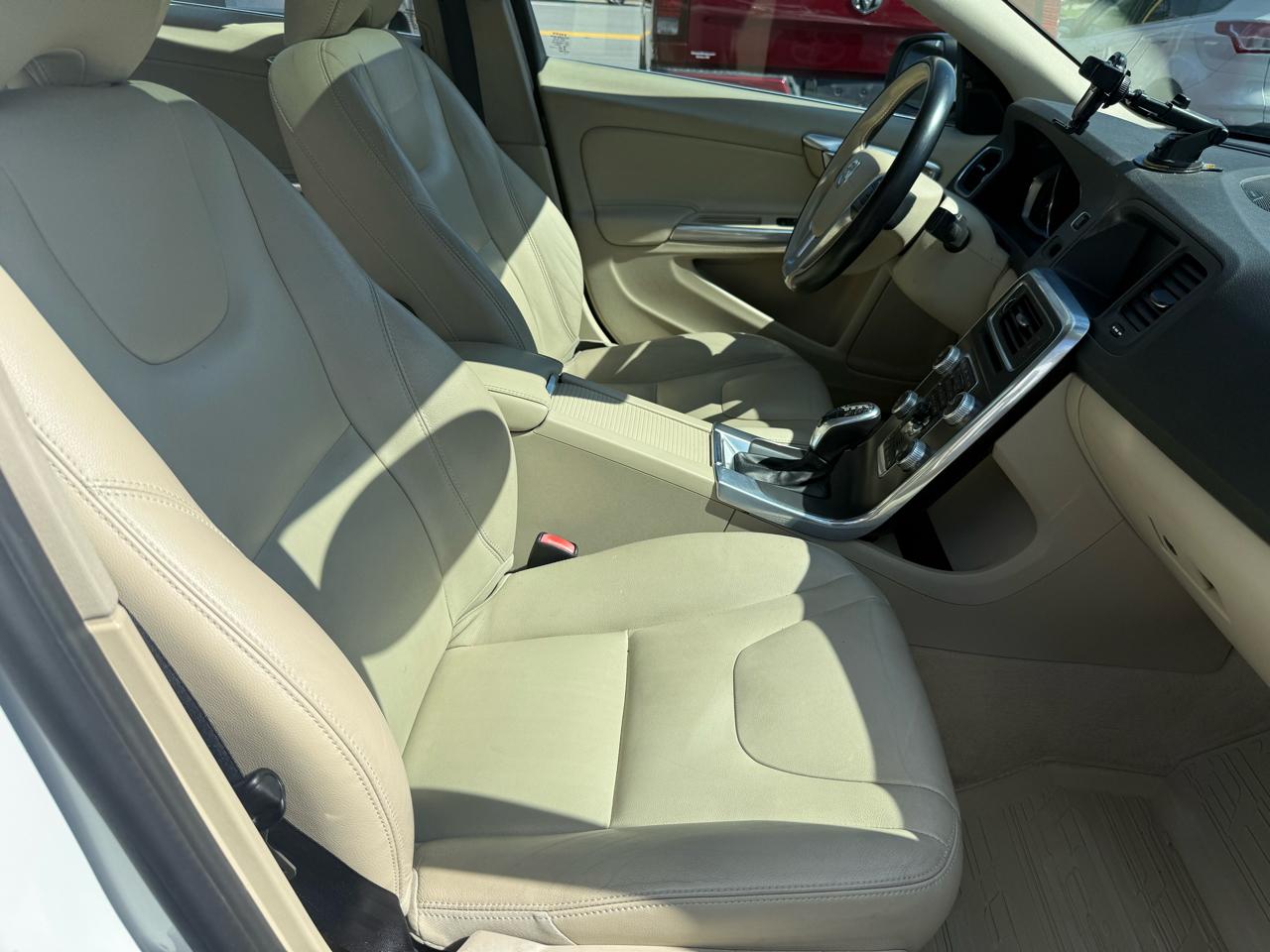 Volvo S60  2015