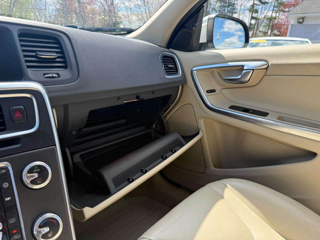 Volvo S60  2015