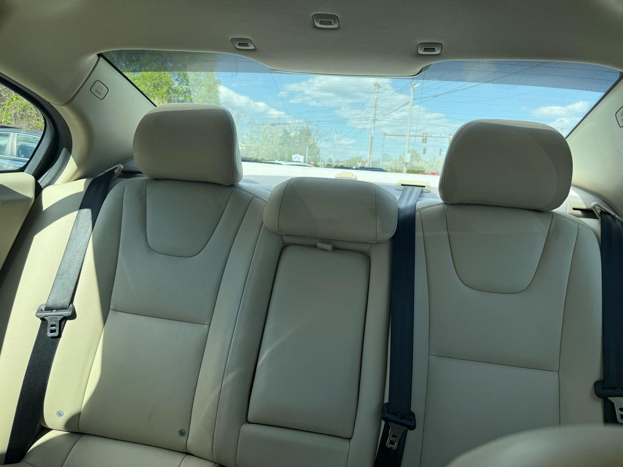 Volvo S60  2015