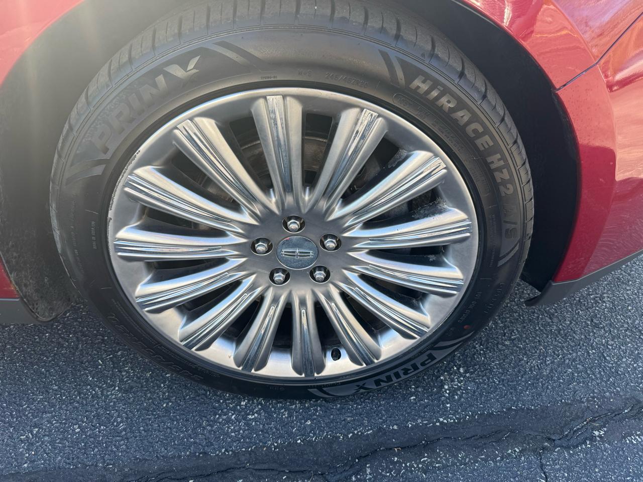 Lincoln MKS  2014
