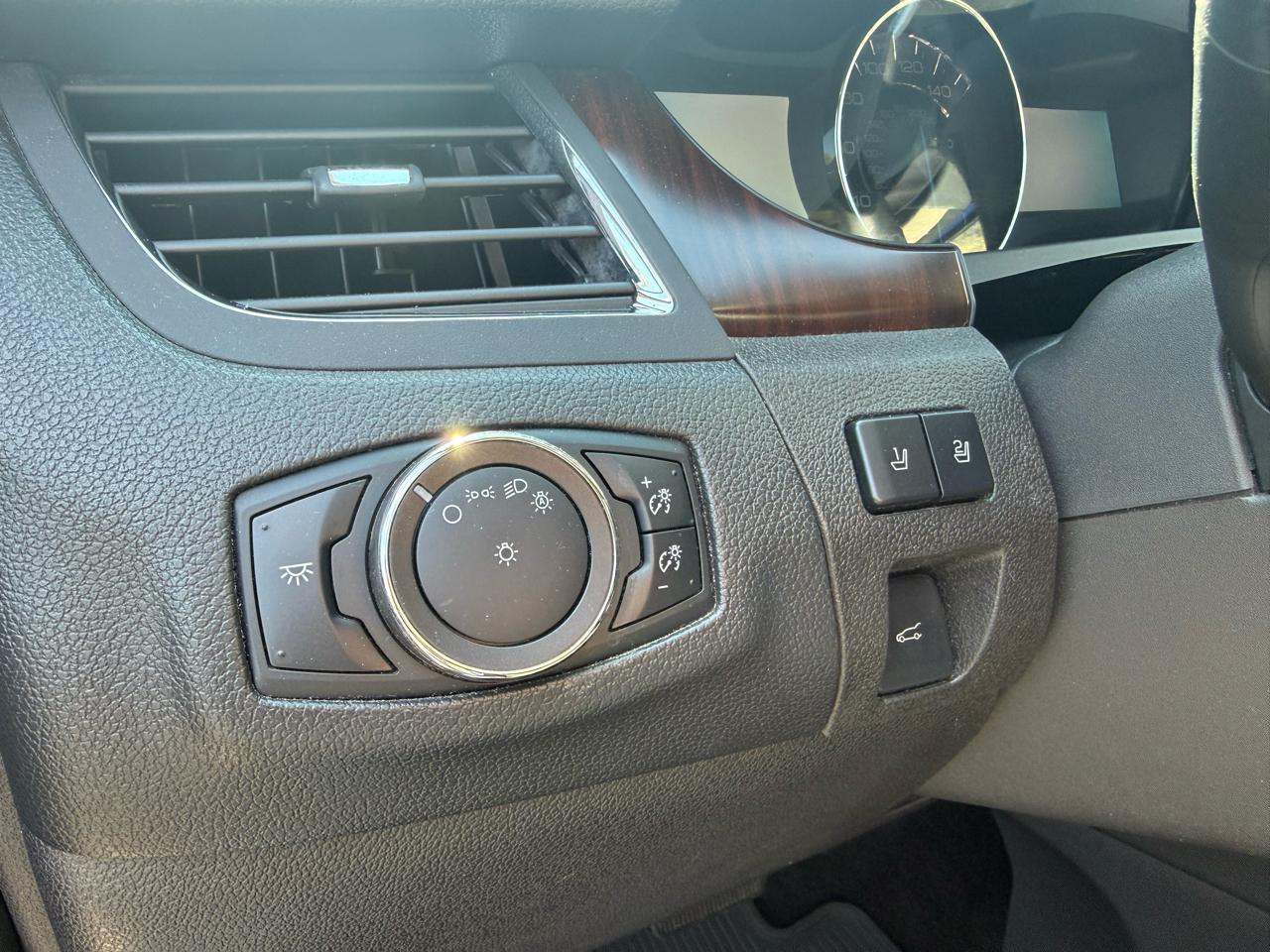 Ford Edge  2014
