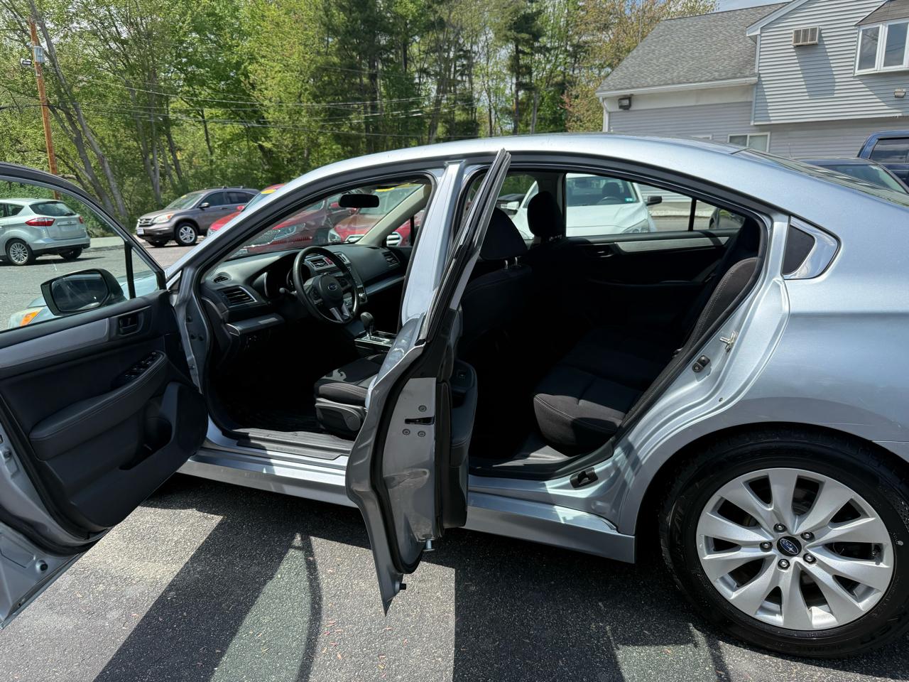 Subaru Legacy  2017