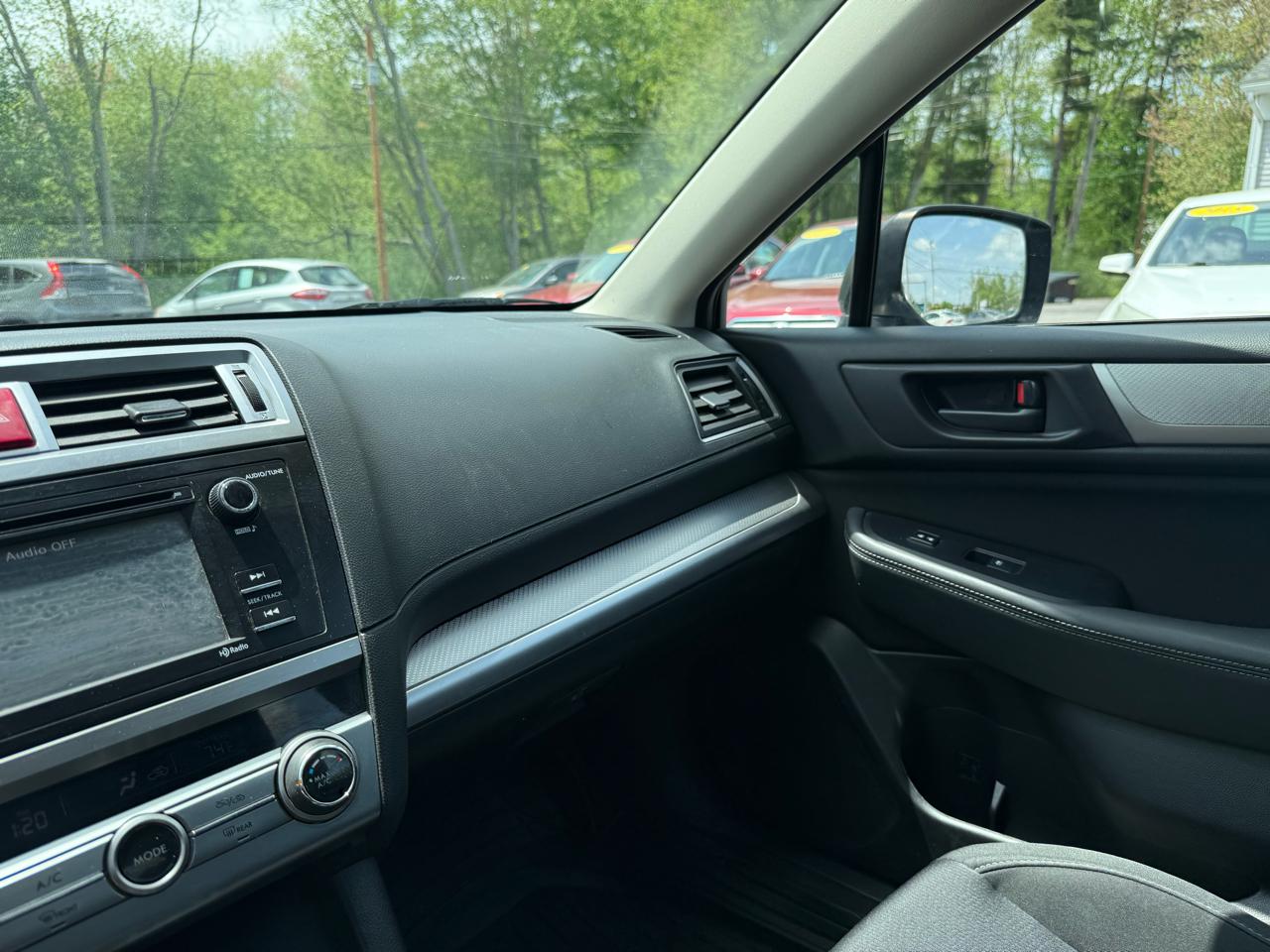 Subaru Legacy  2017