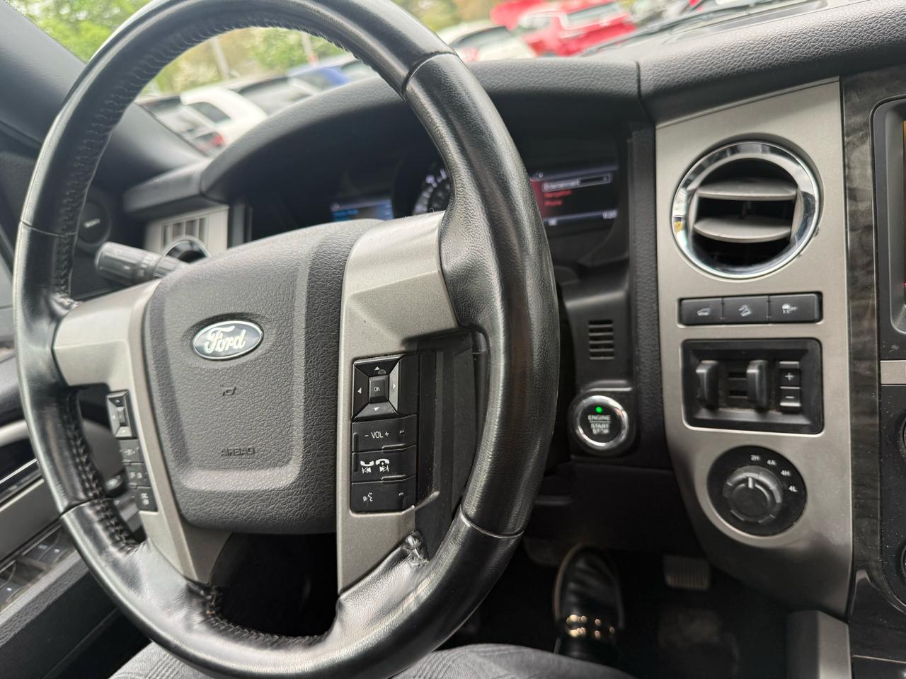 Ford Expedition EL  2015