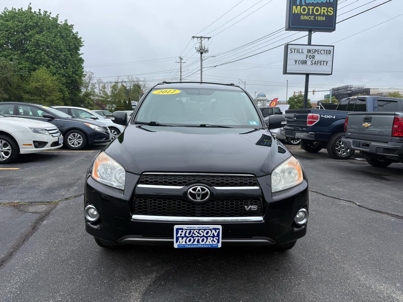 Toyota RAV4  2012