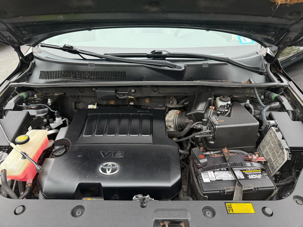 Toyota RAV4  2012