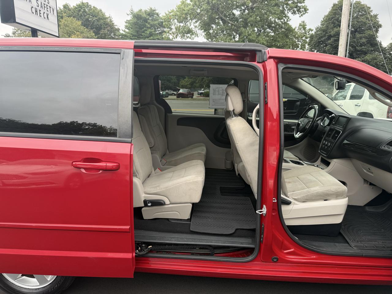 Dodge Grand Caravan  2012