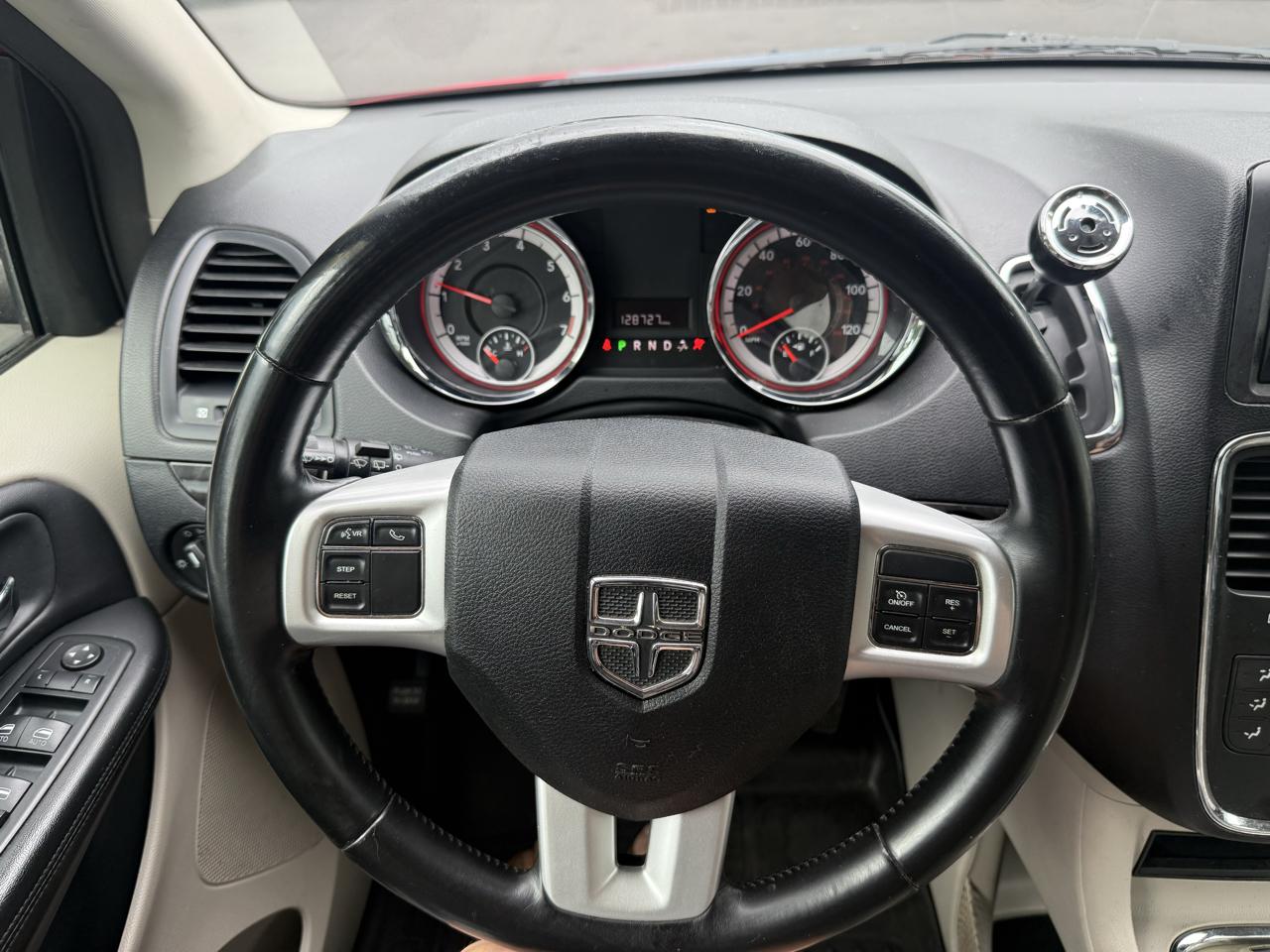 Dodge Grand Caravan  2012