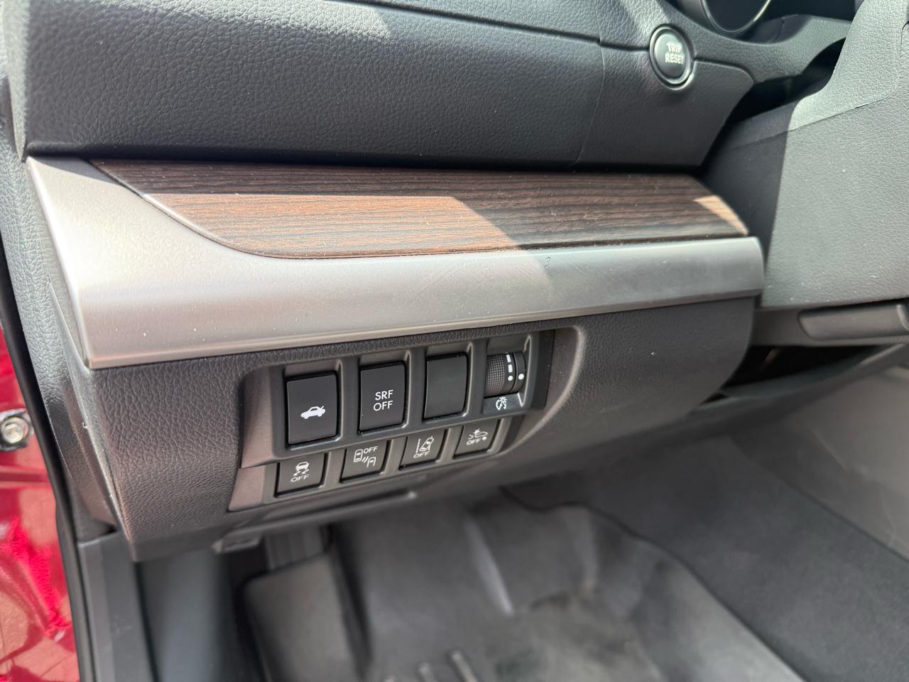 Subaru Legacy  2016