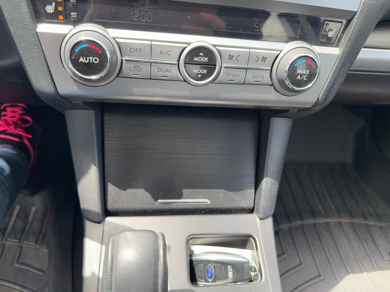 Subaru Legacy  2016