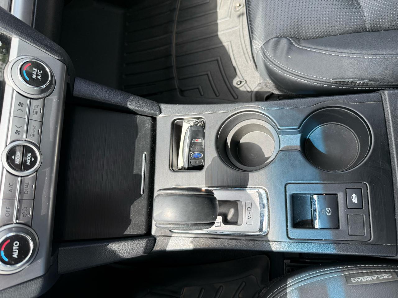 Subaru Legacy  2016