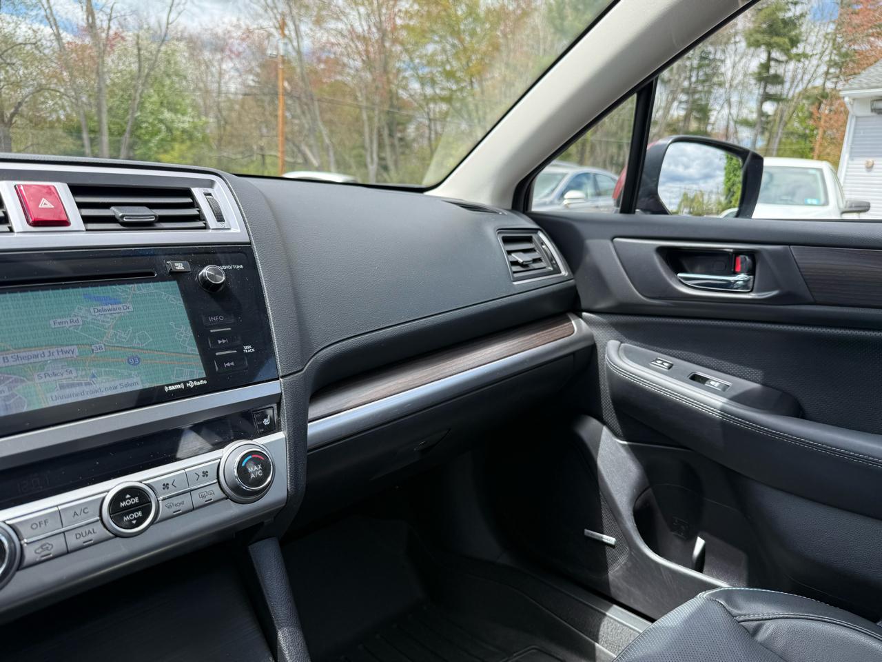 Subaru Legacy  2016