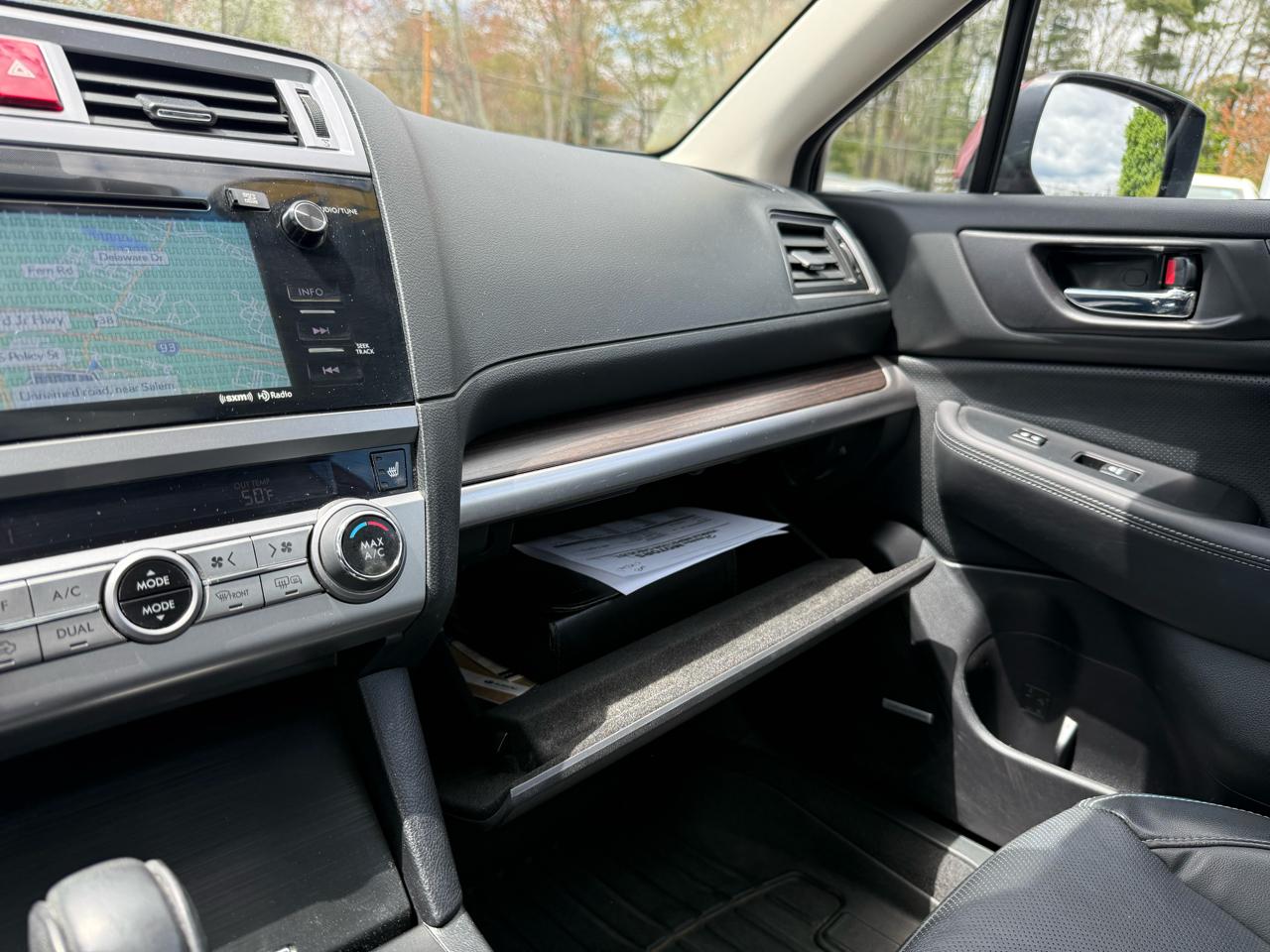 Subaru Legacy  2016