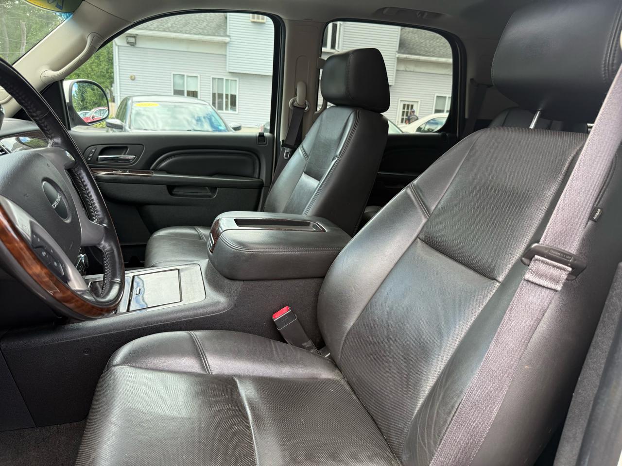 GMC Yukon Denali 2014